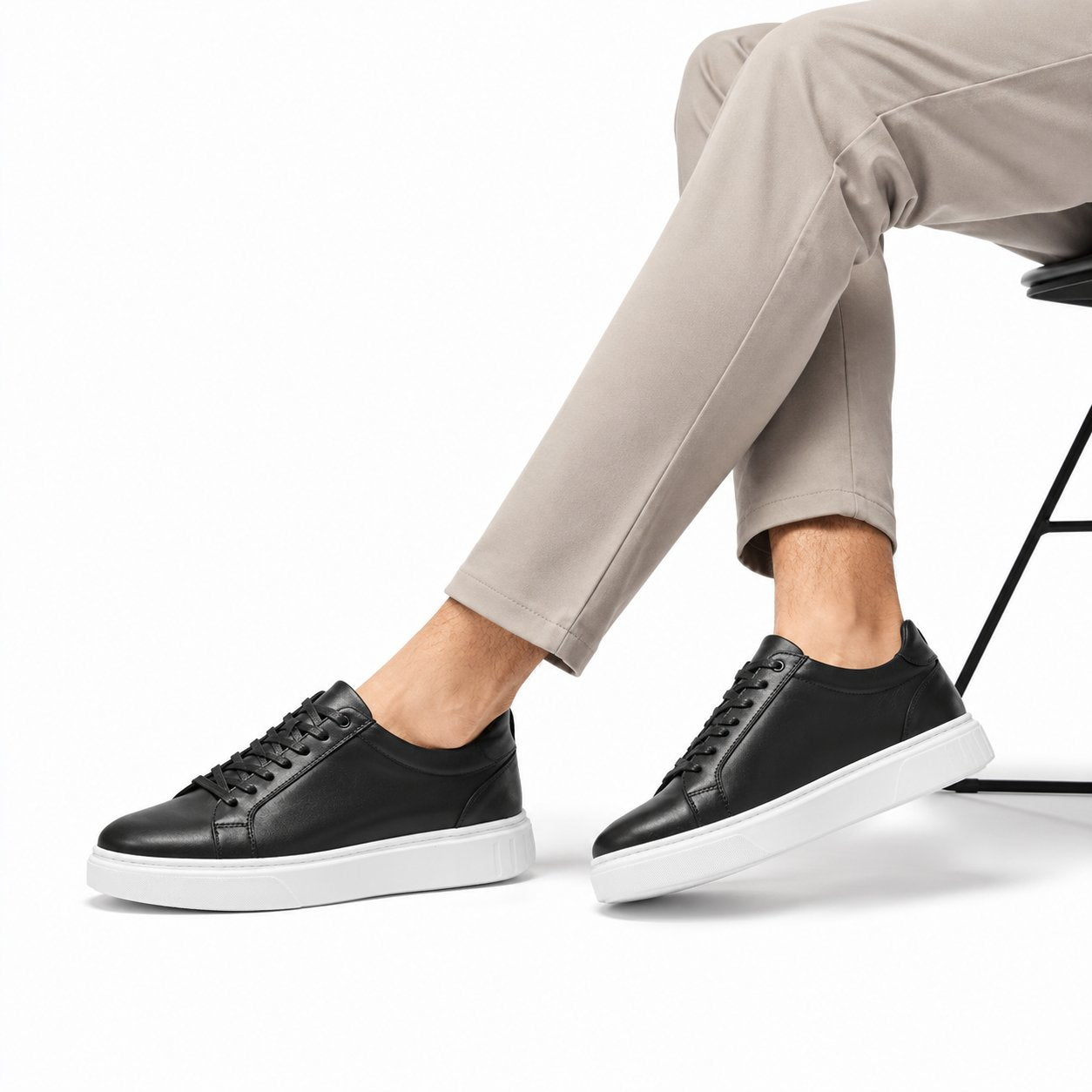 Sneaker Cuir Lisse Épurée
